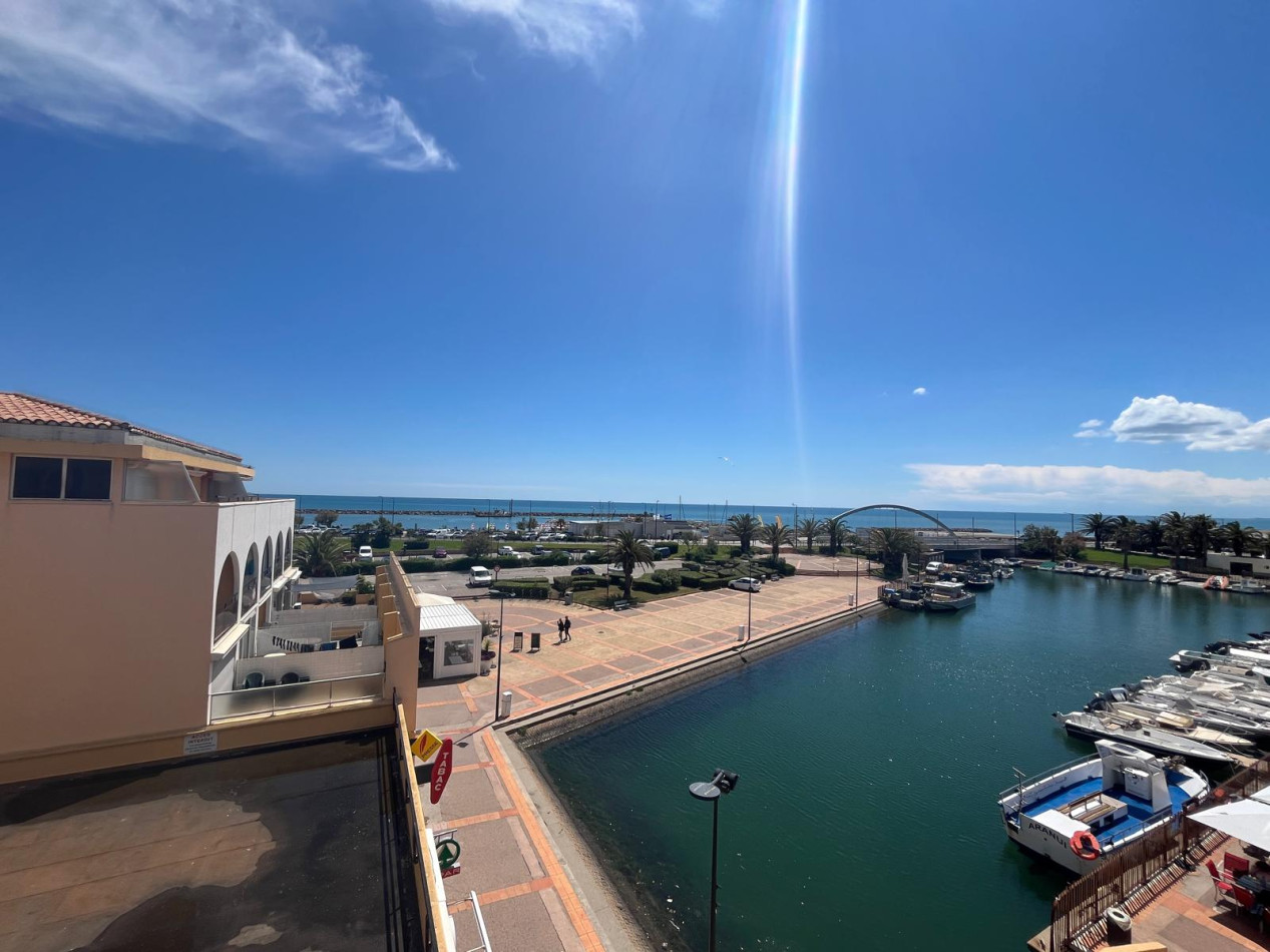 en location saisonnière Appartement Sète - Photo 7