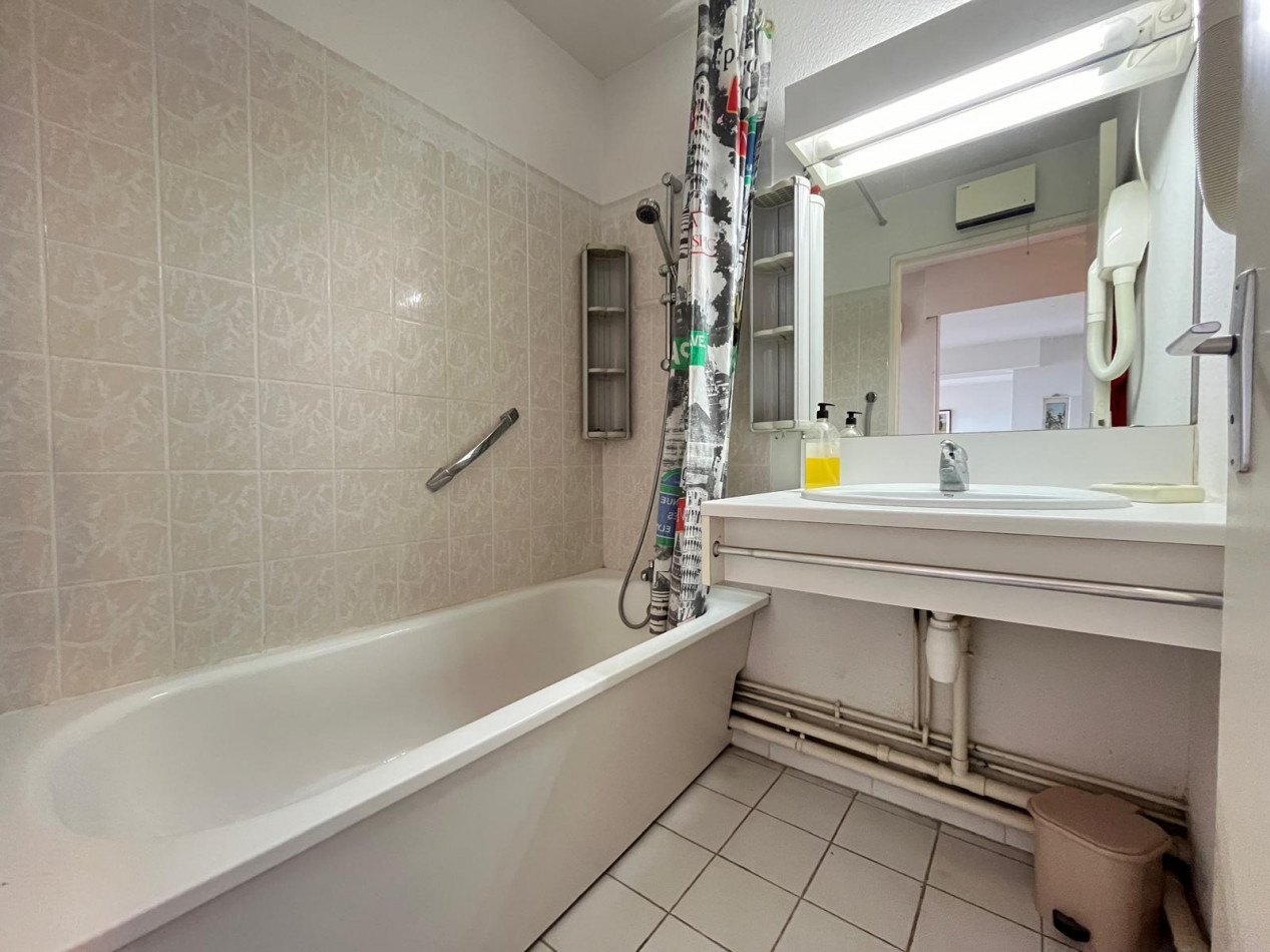 en location saisonnière Appartement Sète - Photo 10