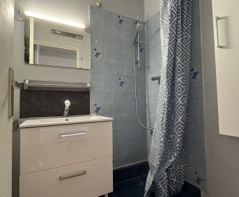 en location saisonnière Studio cabine Sète