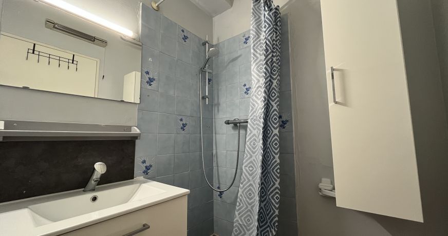 en location saisonnière Studio cabine Sète