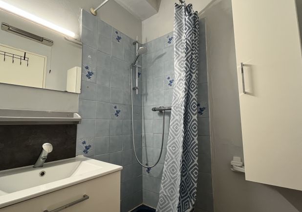 en location saisonnière Studio cabine Sète