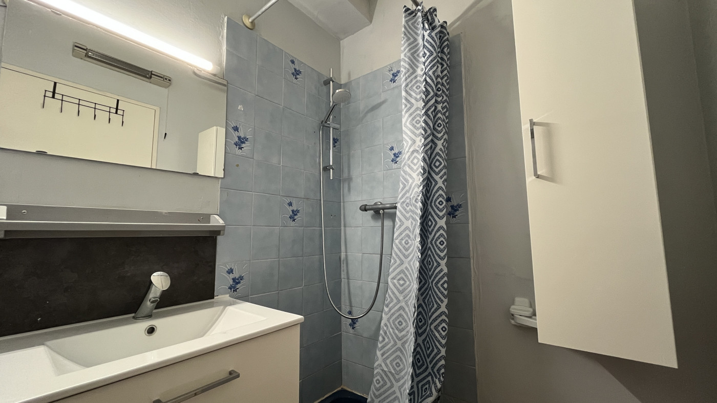 en location saisonnière Studio cabine Sète - Photo 8