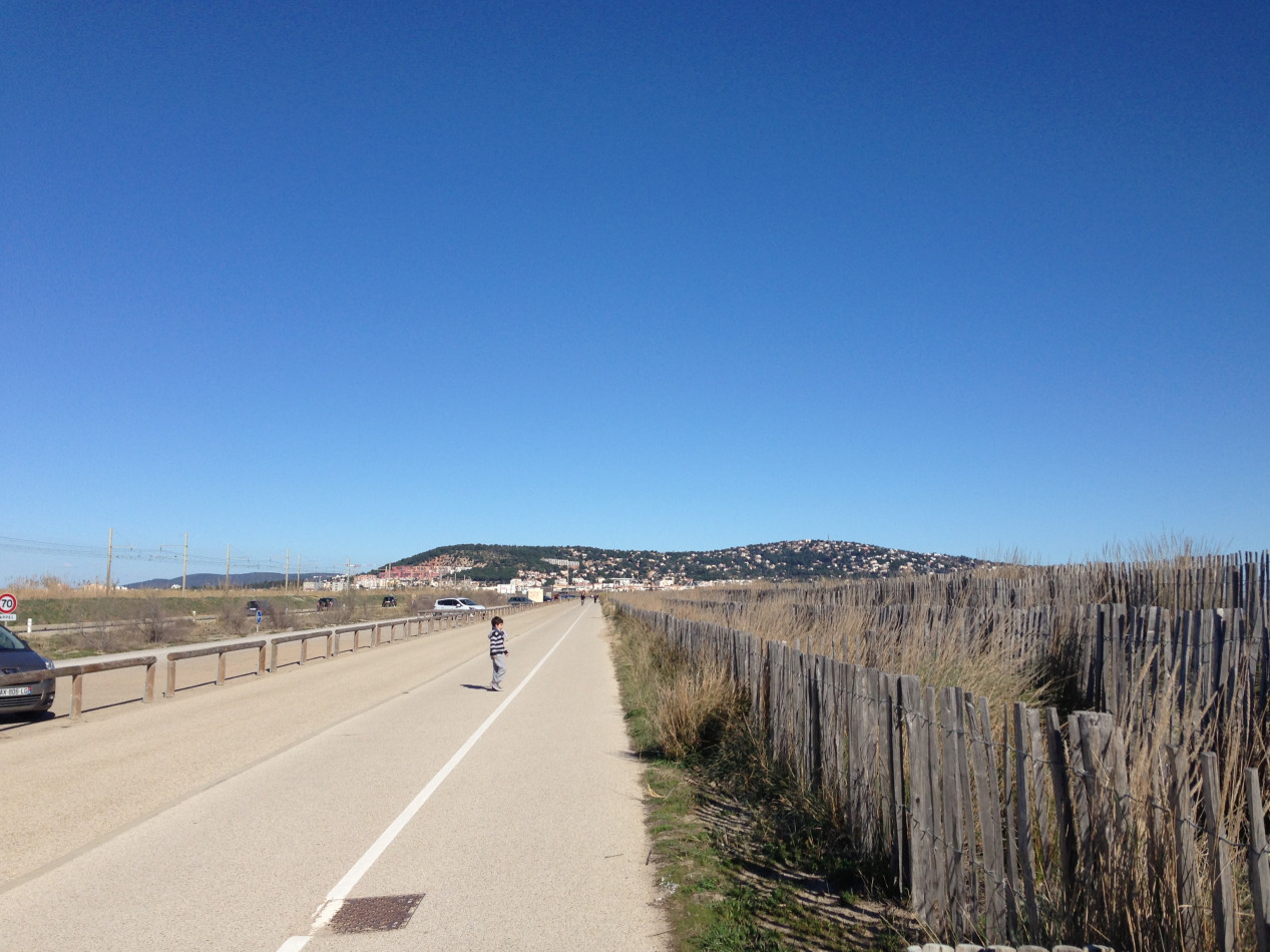 en location saisonnière Appartement Sète - Photo 11