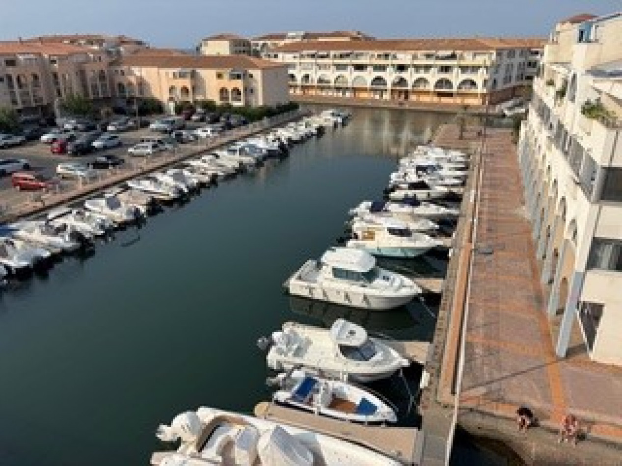 en location saisonnière Appartement Sète - Photo 12