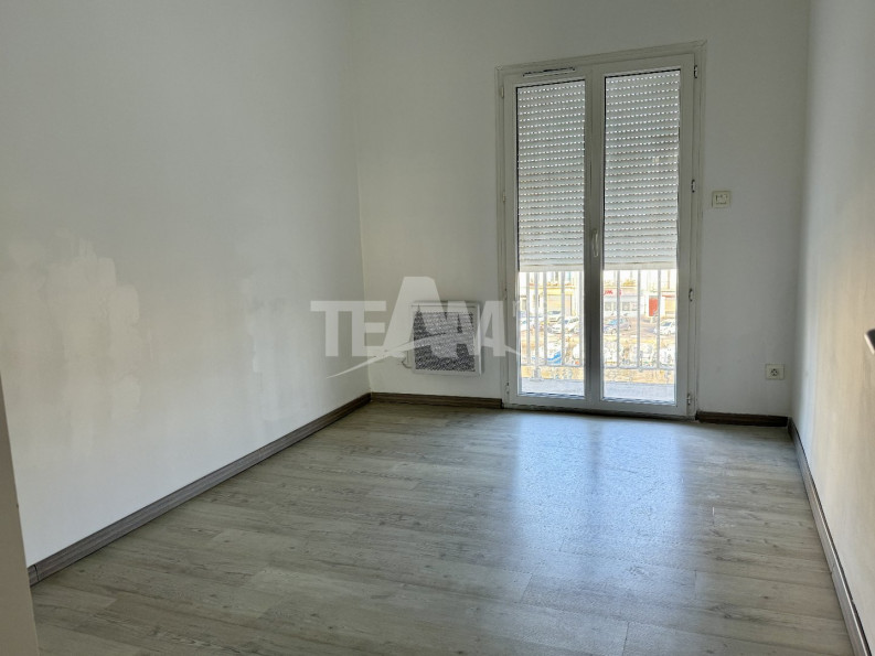 location Appartement rénové Sete - Photo 5