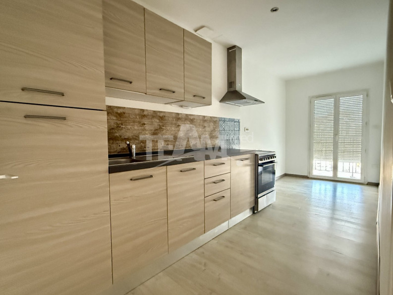 location Appartement rénové Sete - Photo 7