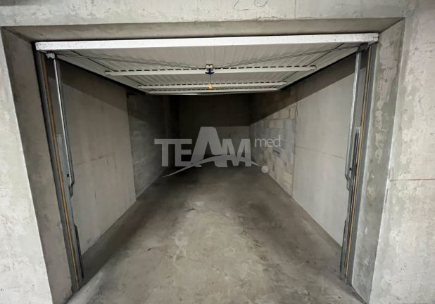 location Garage Sete