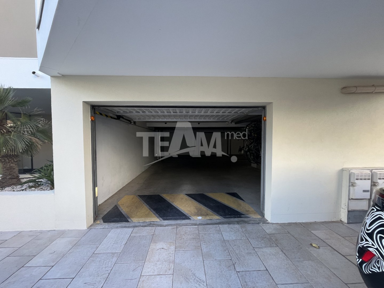 location Garage Sete - Photo 2