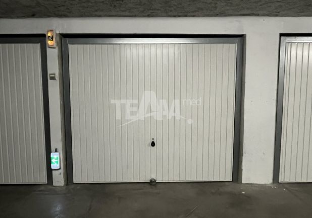 location Garage Sete