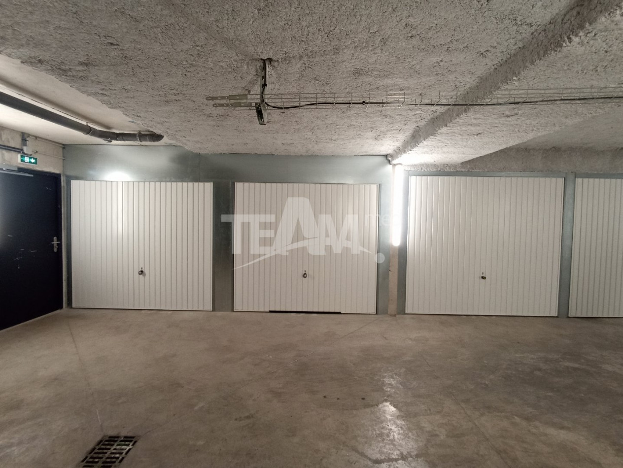 location Garage Marseillan - Photo 4