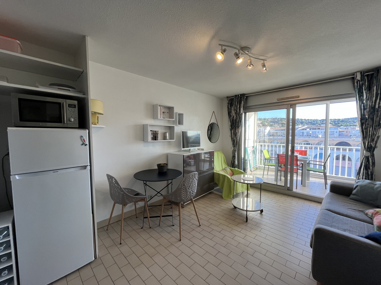 en location saisonnière Appartement Sète - Photo 2