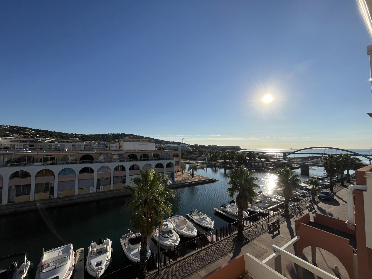 en location saisonnière Appartement Sète - Photo 7