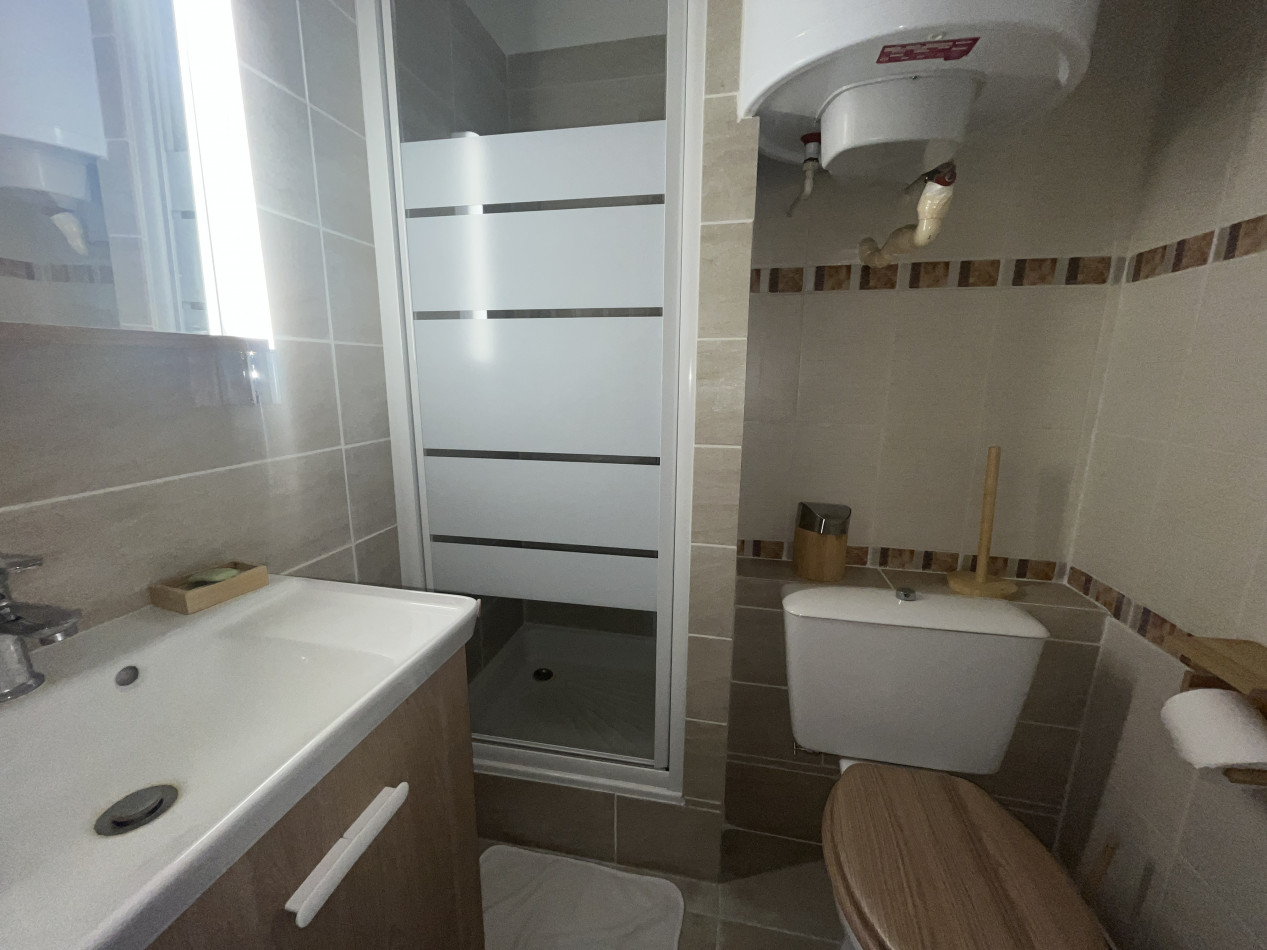 en location saisonnière Appartement Sète - Photo 5