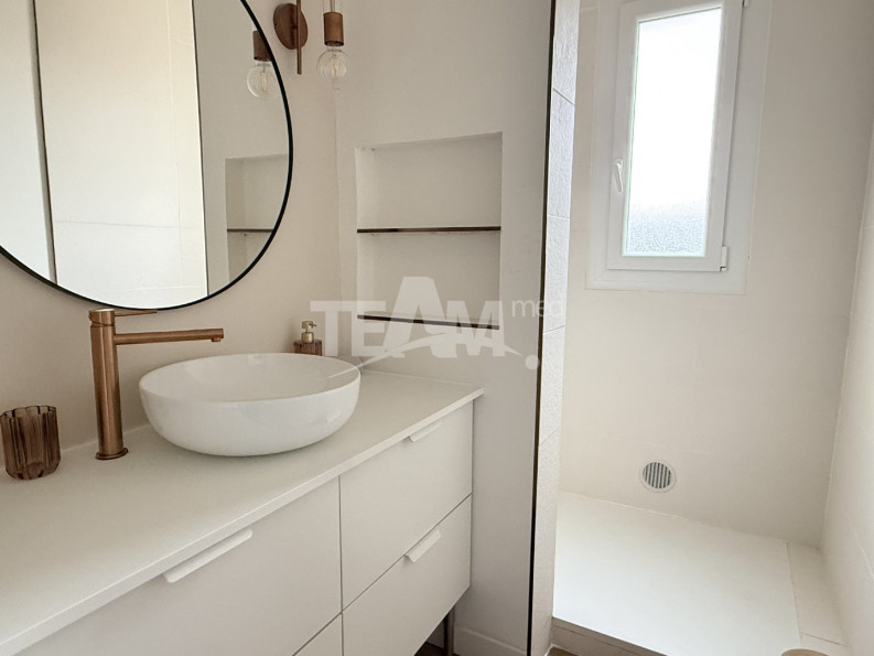 location Appartement Sete - Photo 4