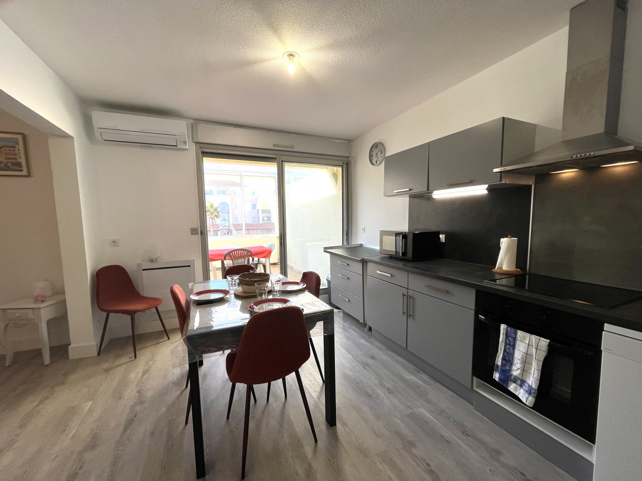 en location saisonnière Appartement Sète - Photo 6