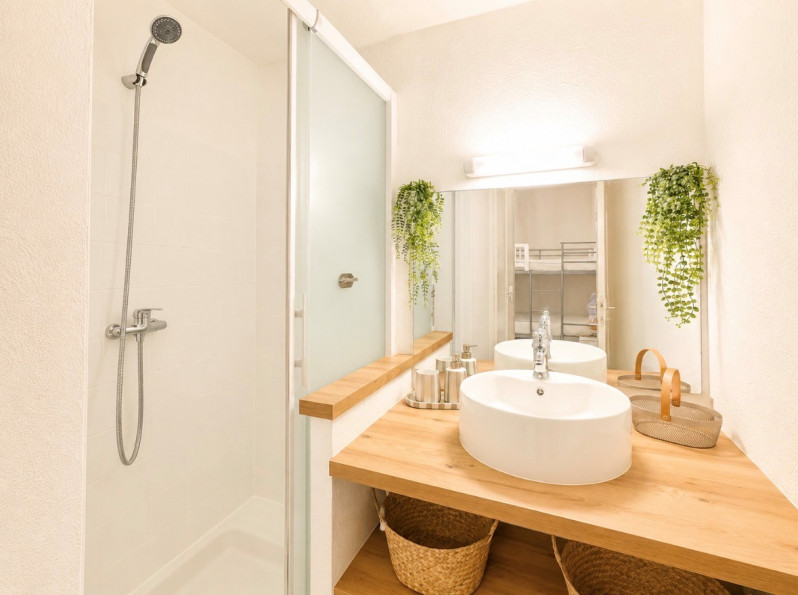 en location saisonnière Appartement Sète - Photo 5