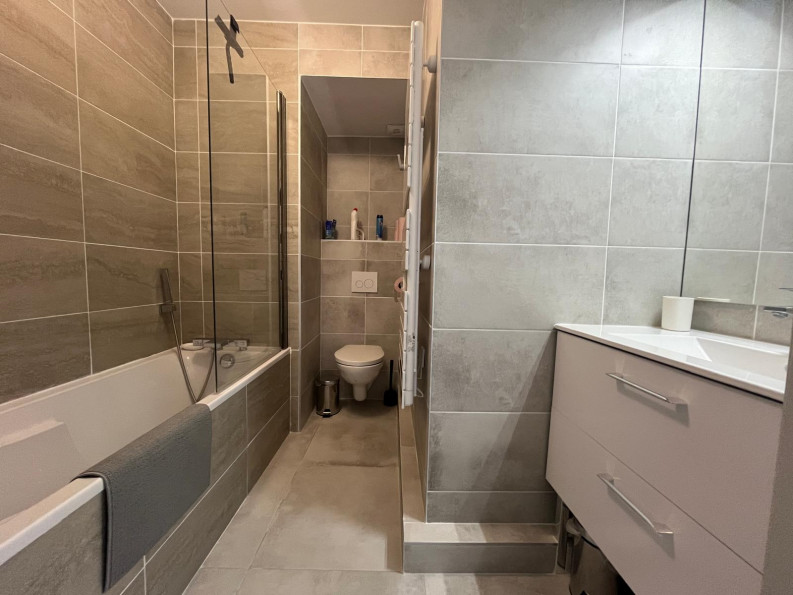 en location saisonnière Appartement Sète - Photo 6
