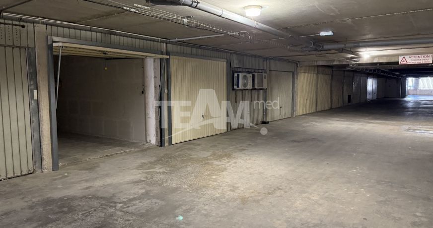vente Garage Sete