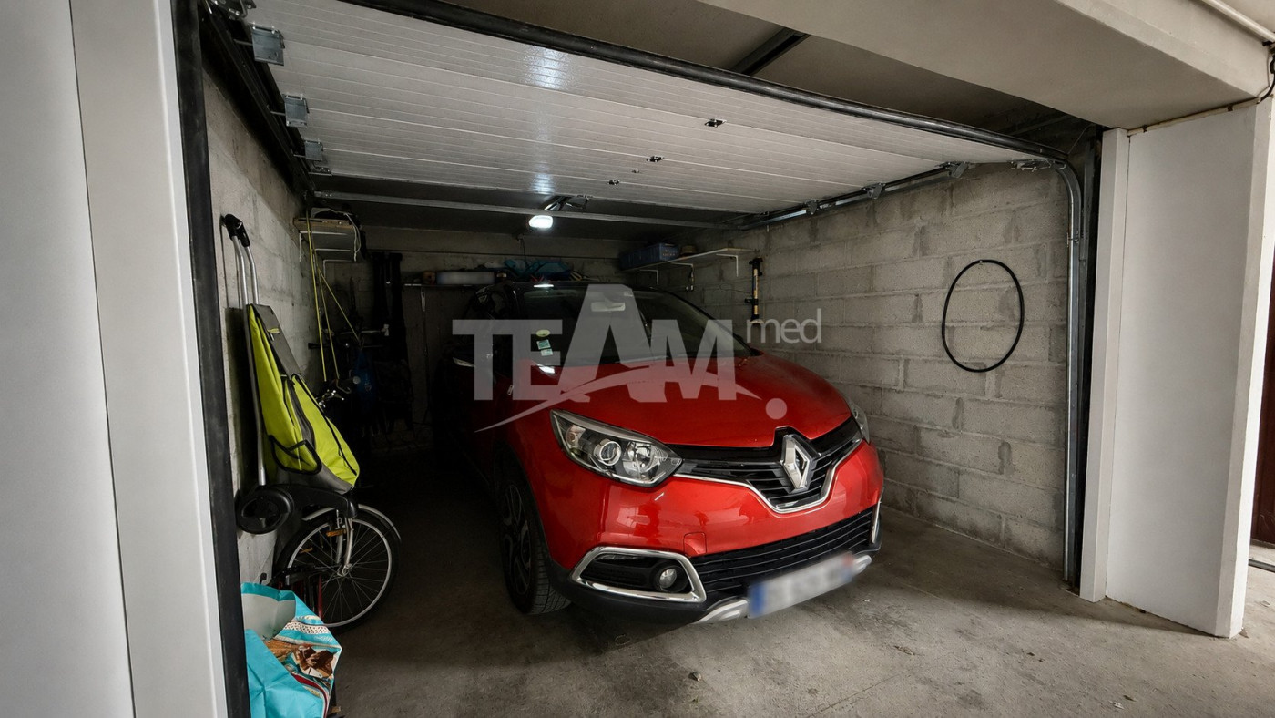 vente Garage Sete - Photo 3