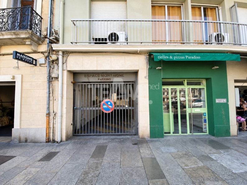 vente Garage Sete - Photo 1