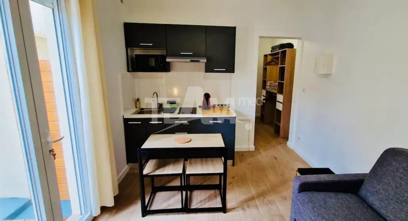 for rent Appartement Sete - Photo 1