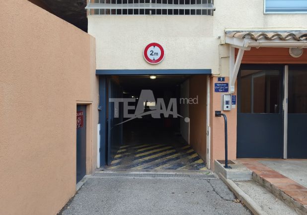 location Garage Sete