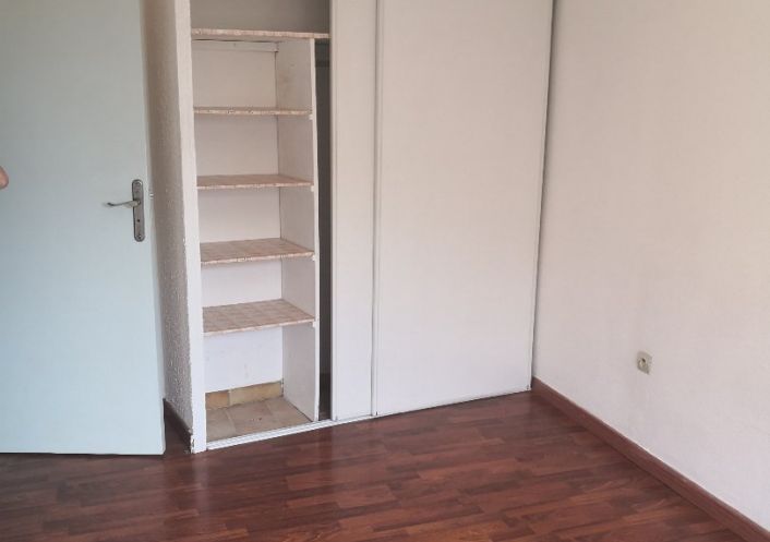 location Appartement Vias