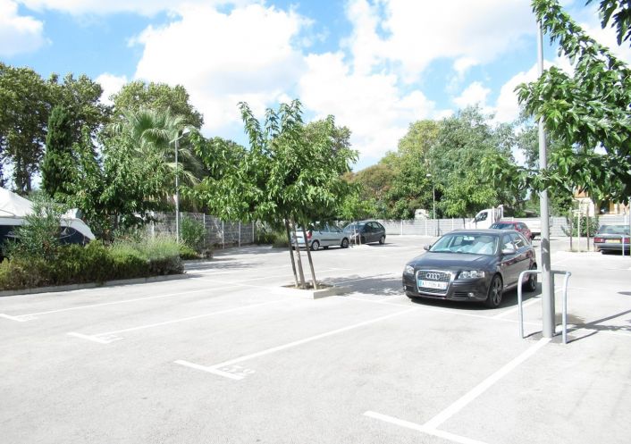 location Parking extérieur Villeneuve Les Beziers