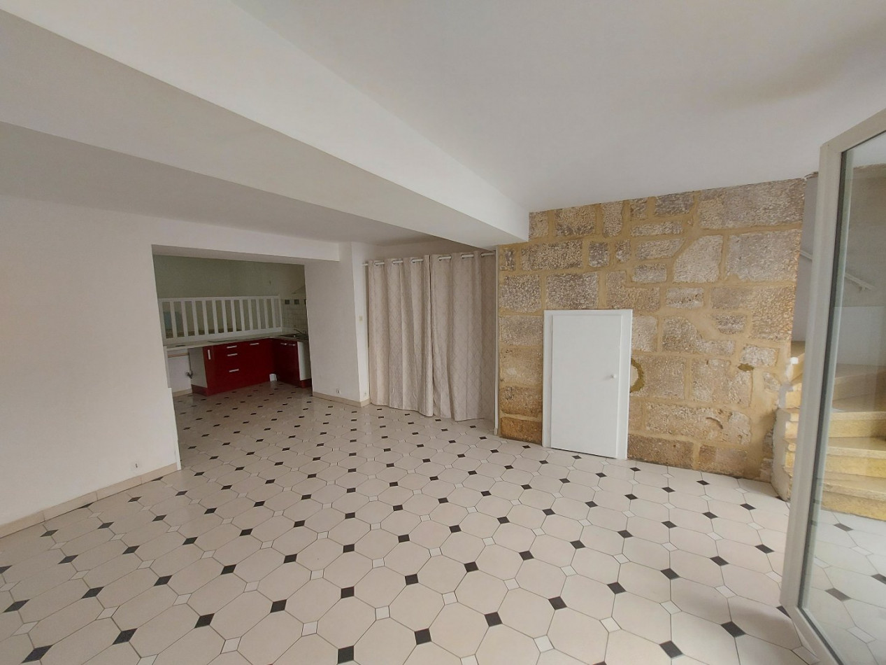 location Appartement ancien Valros - Photo 1