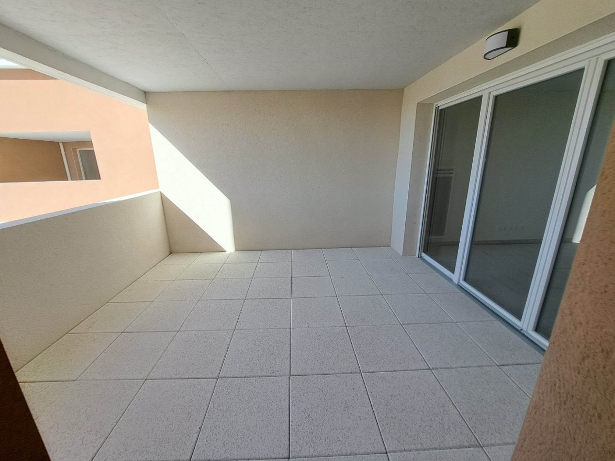 location Appartement Vias - Photo 3