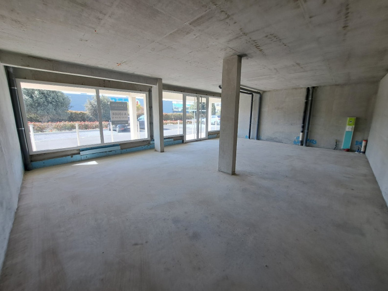 location Local commercial Agde - Photo 2