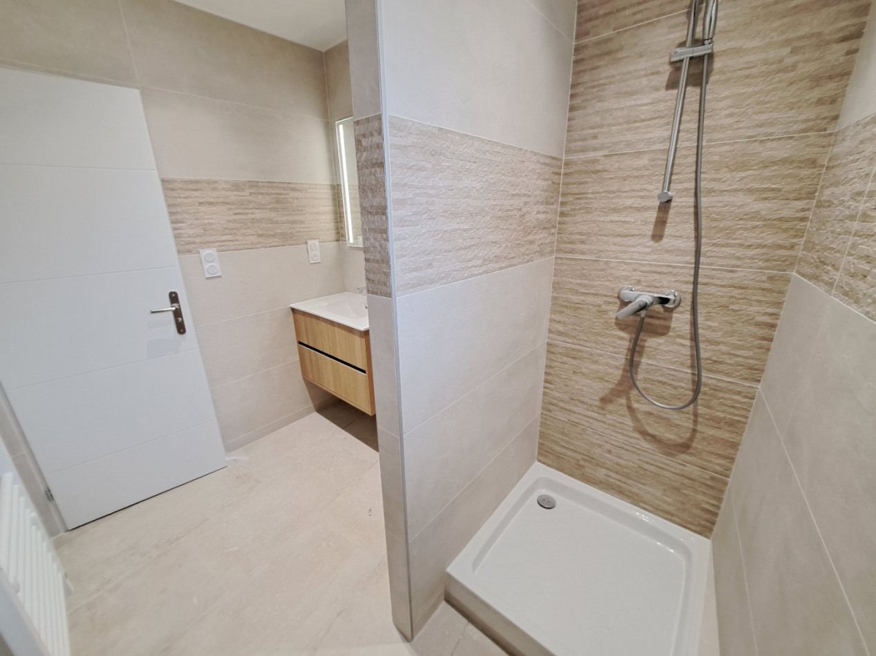 location Maison de village Vias - Photo 8