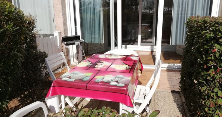 en location saisonnière Studio cabine Marseillan Plage