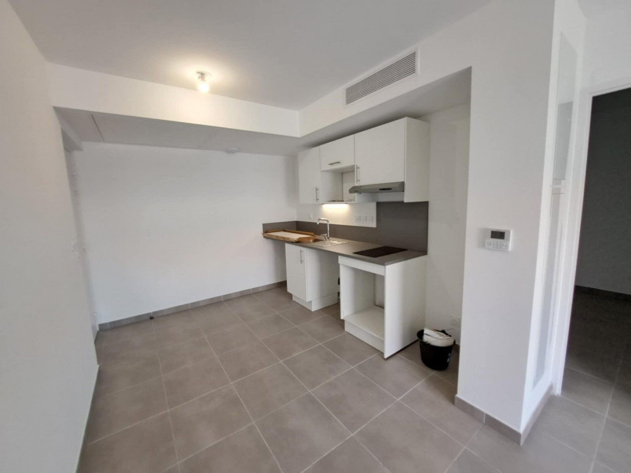 location Appartement Marseillan - Photo 3