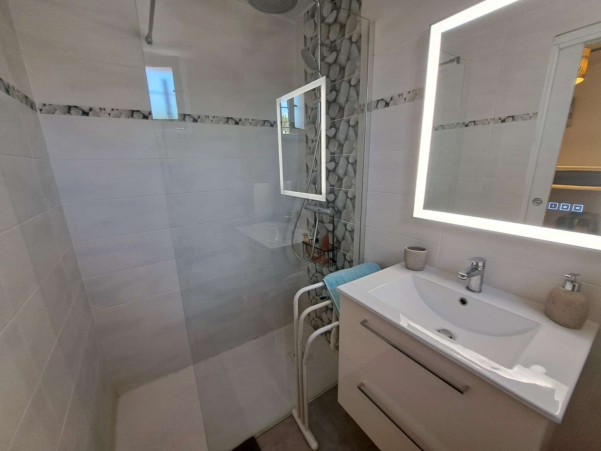 for seasonal lettings Appartement Marseillan Plage - Photo 10