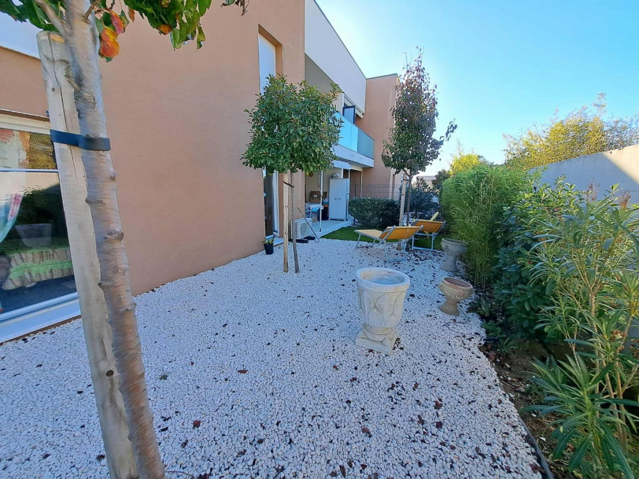 location Appartement Vias - Photo 1