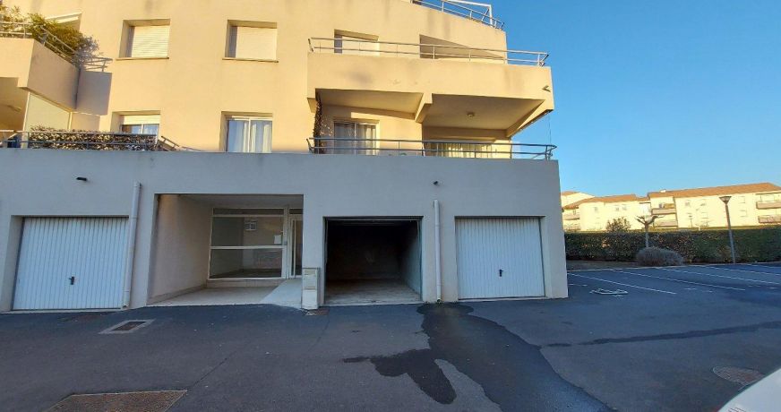 location Parking intérieur Agde