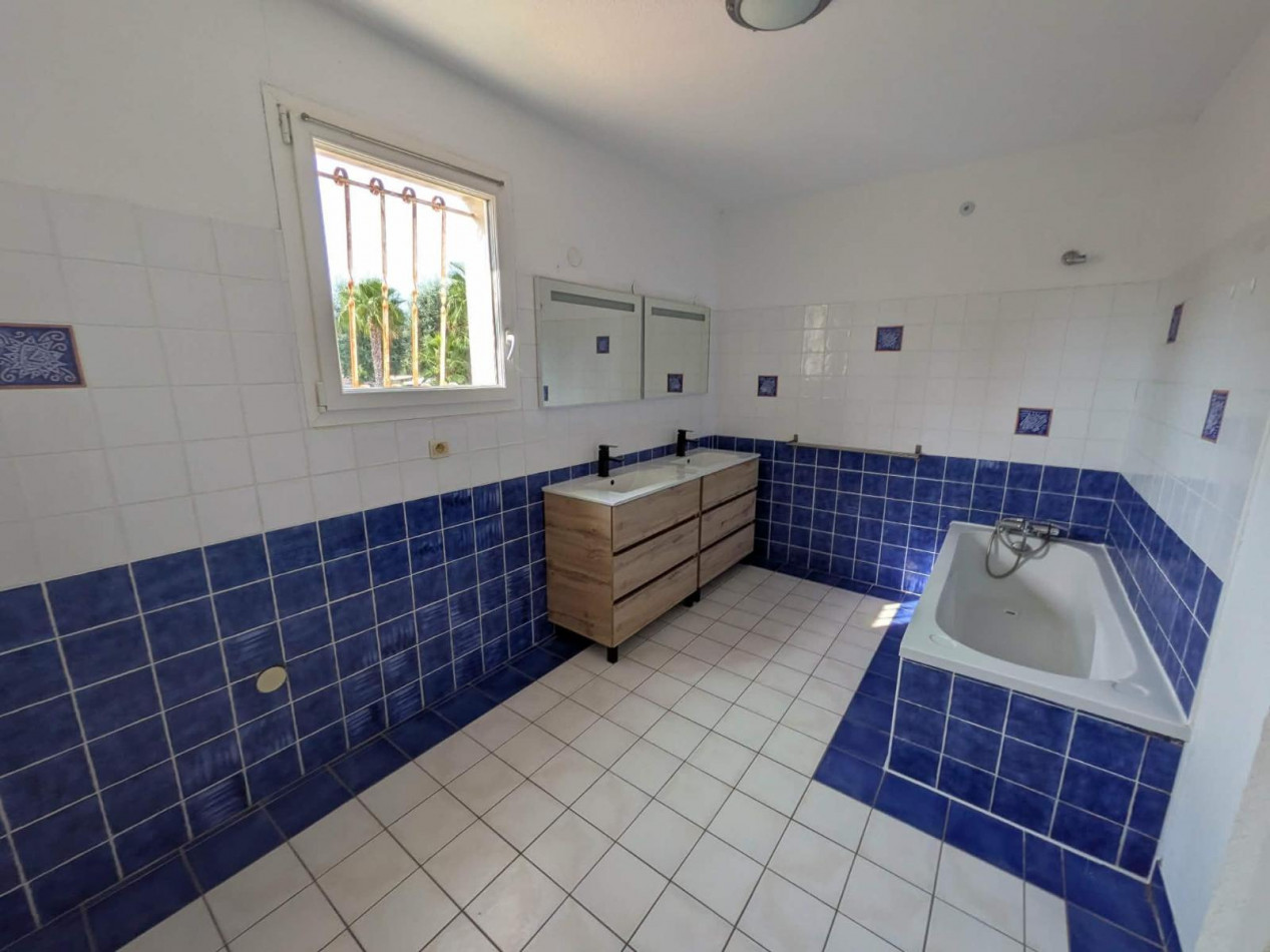 location Maison Agde - Photo 18