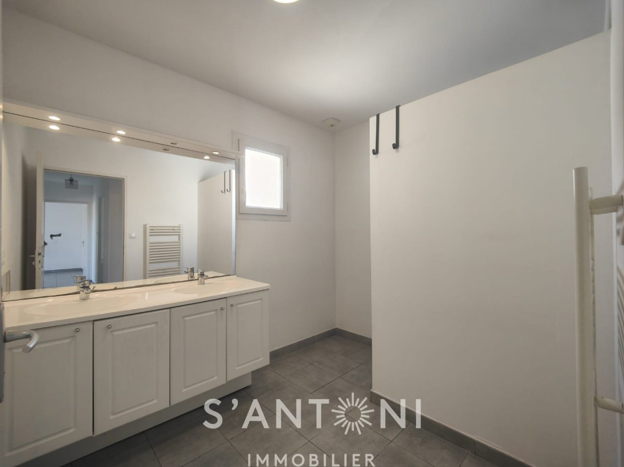 vente Maison Pinet - Photo 9