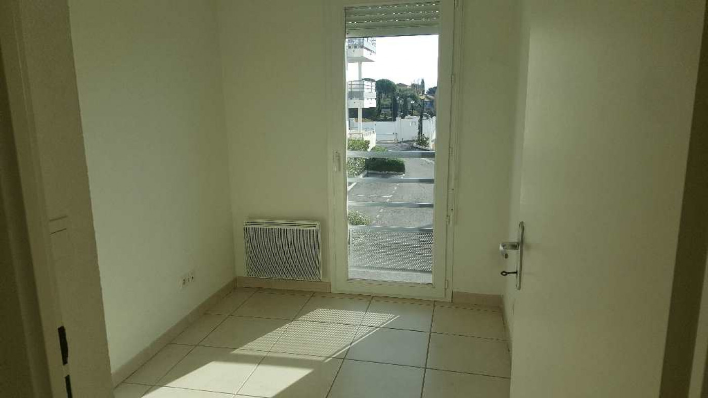 location Appartement en résidence Marseillan - Photo 7
