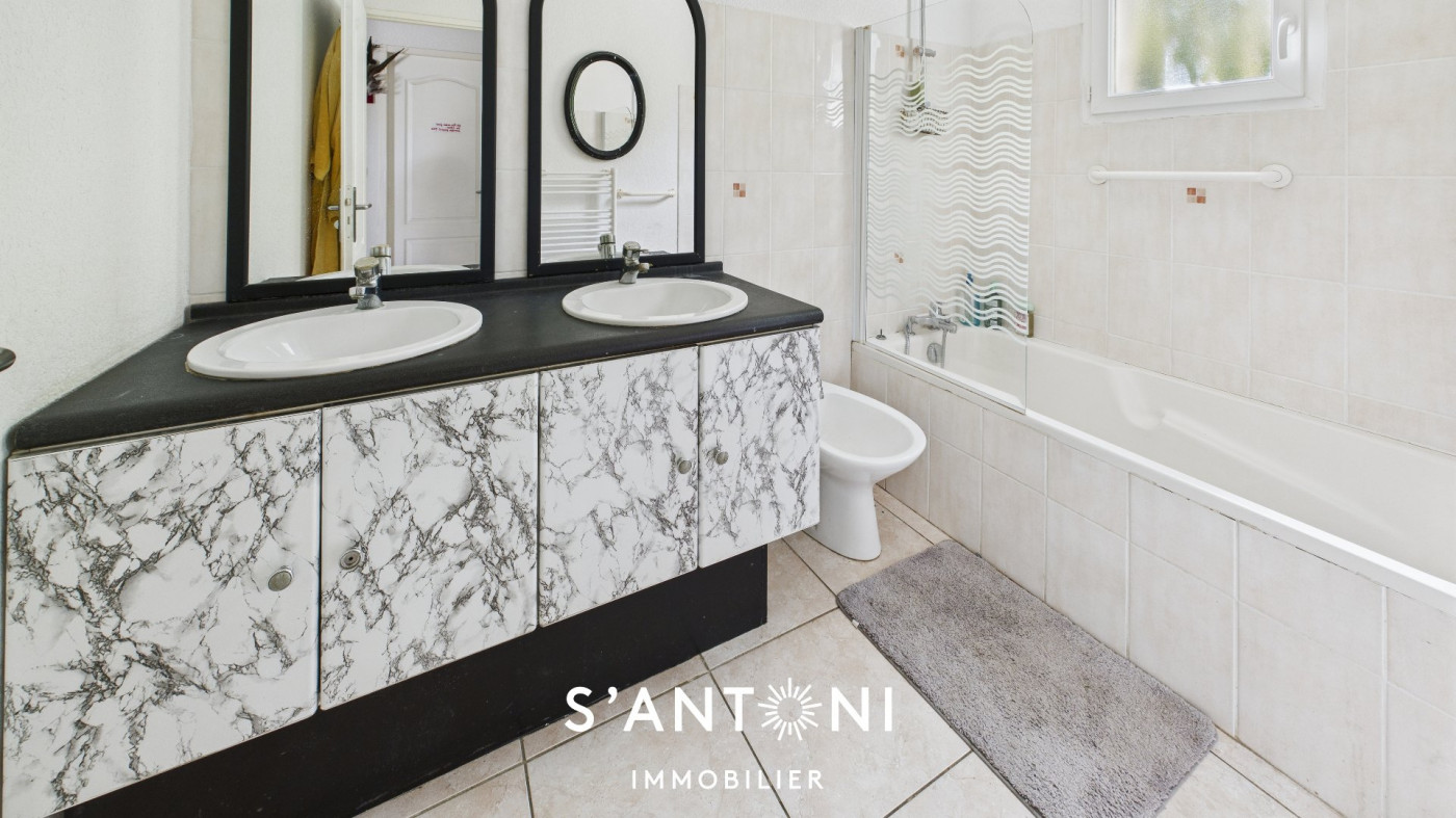 vente Maison Pinet - Photo 10