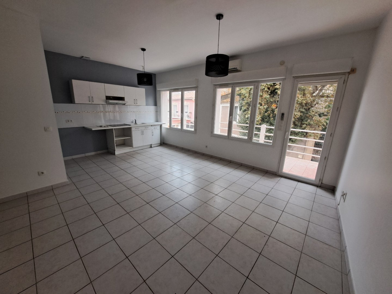 location Appartement Pomerols - Photo 1