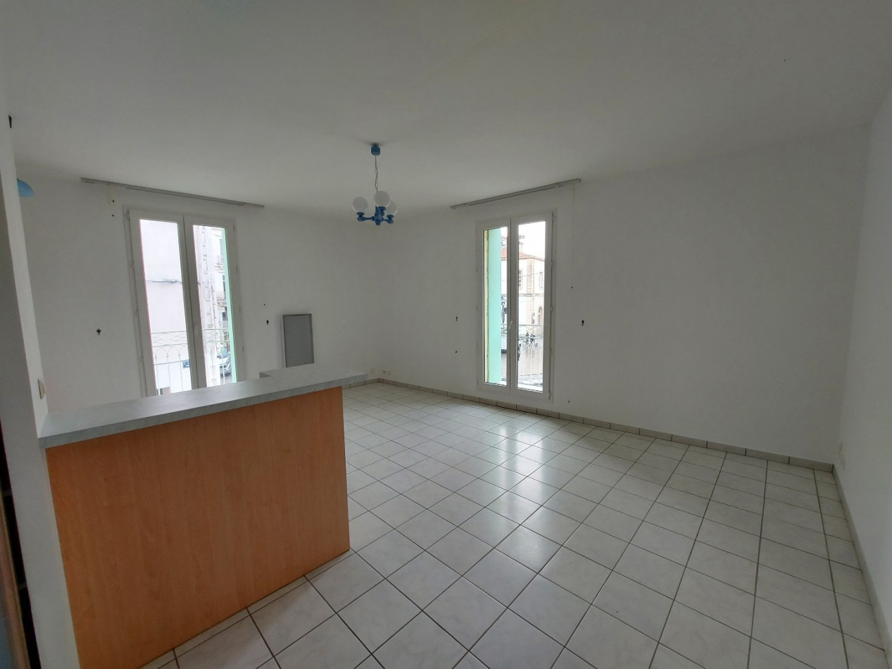 location Appartement Meze - Photo 1