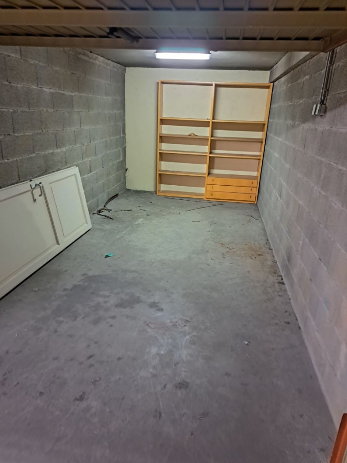 location Garage Sete - Photo 1