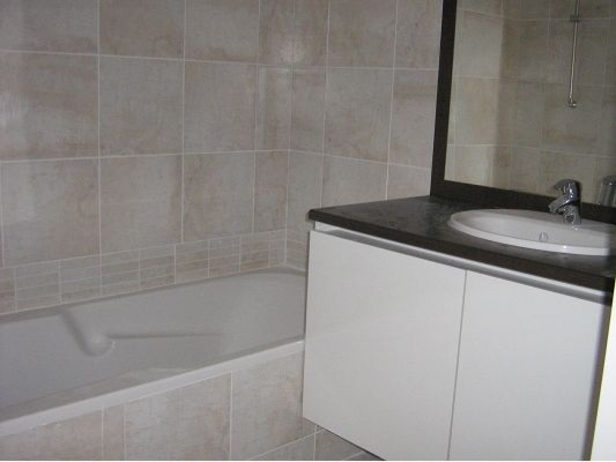 location Appartement en résidence Meze - Photo 6
