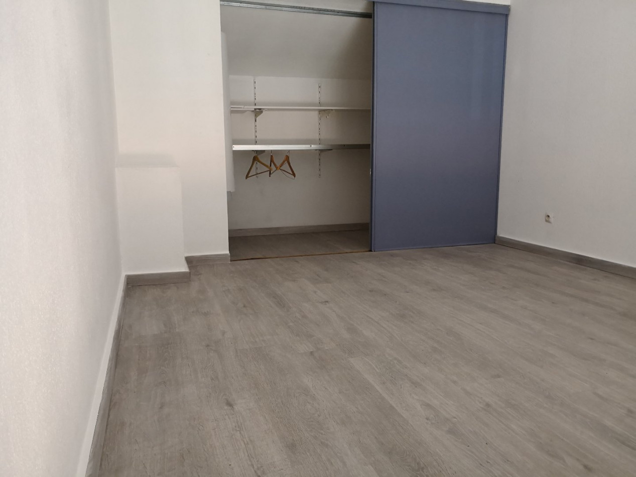 location Appartement en résidence Meze - Photo 5