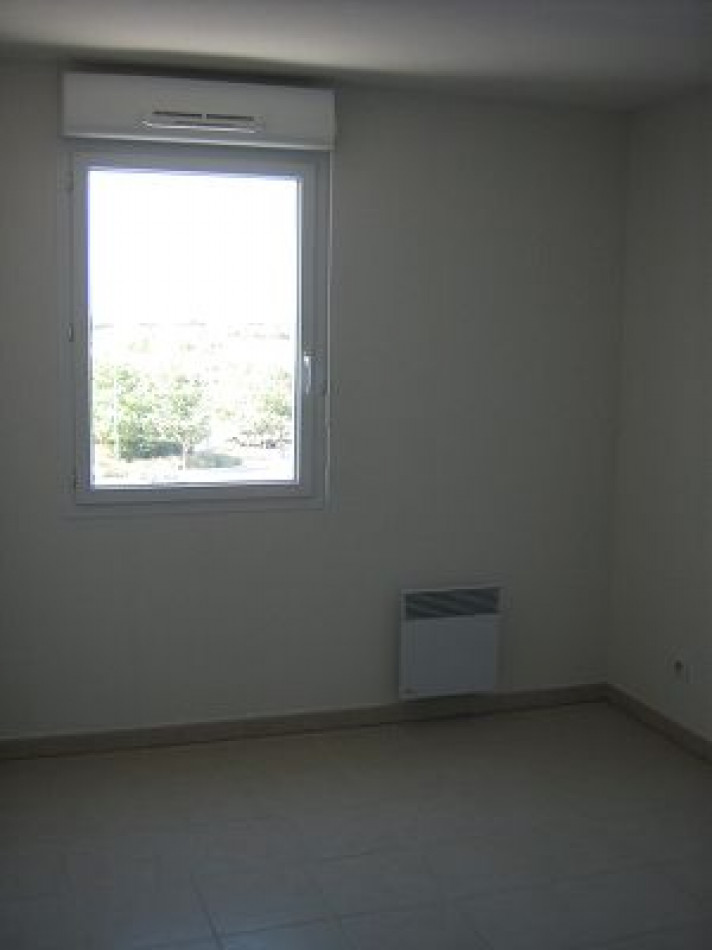 location Appartement en résidence Meze - Photo 8