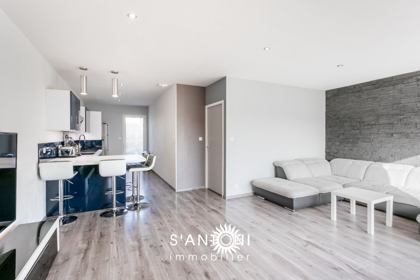 vente Maison Pinet - Photo 1