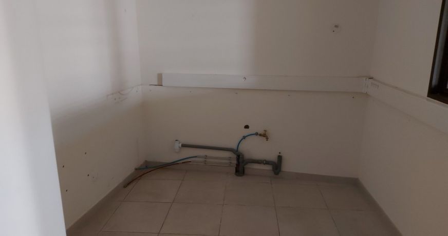 location Local commercial Montagnac