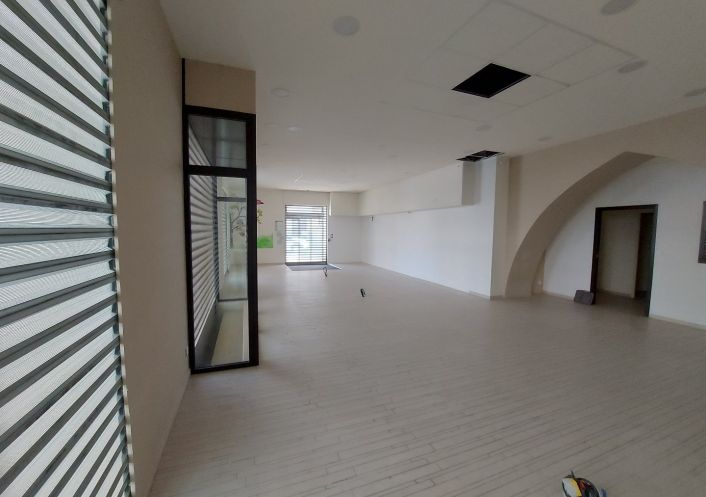 location Local commercial Montagnac